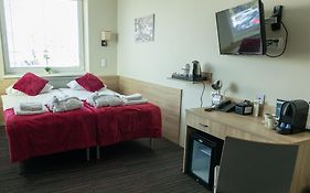 Automobil Hotel  3*