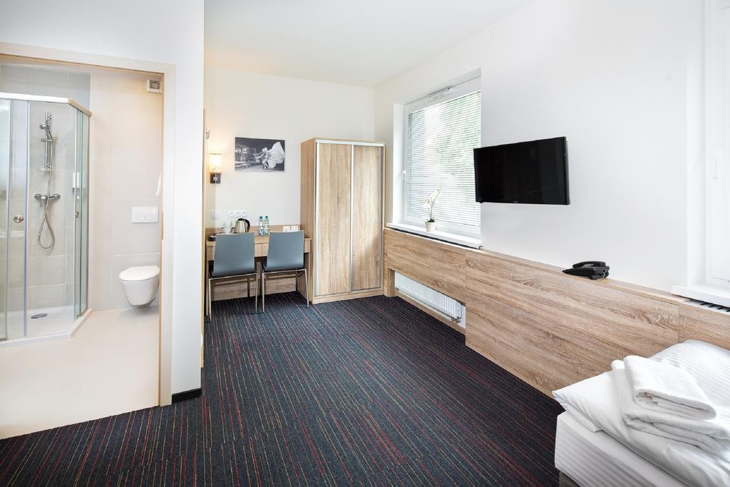 Automobil Hotel Krakkó Kültér fotó