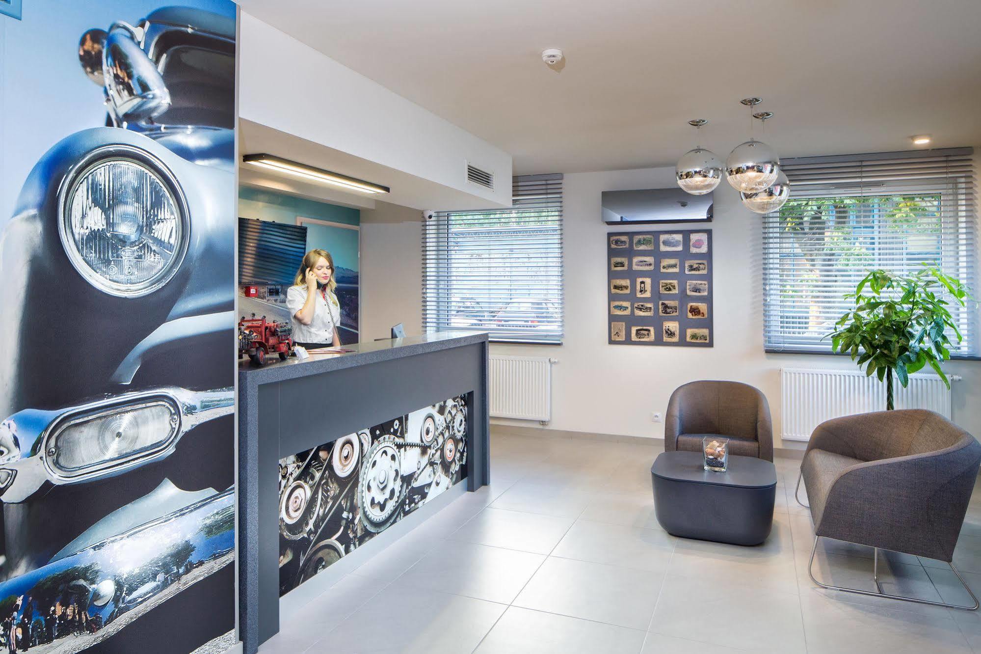 Automobil Hotel Krakkó Kültér fotó