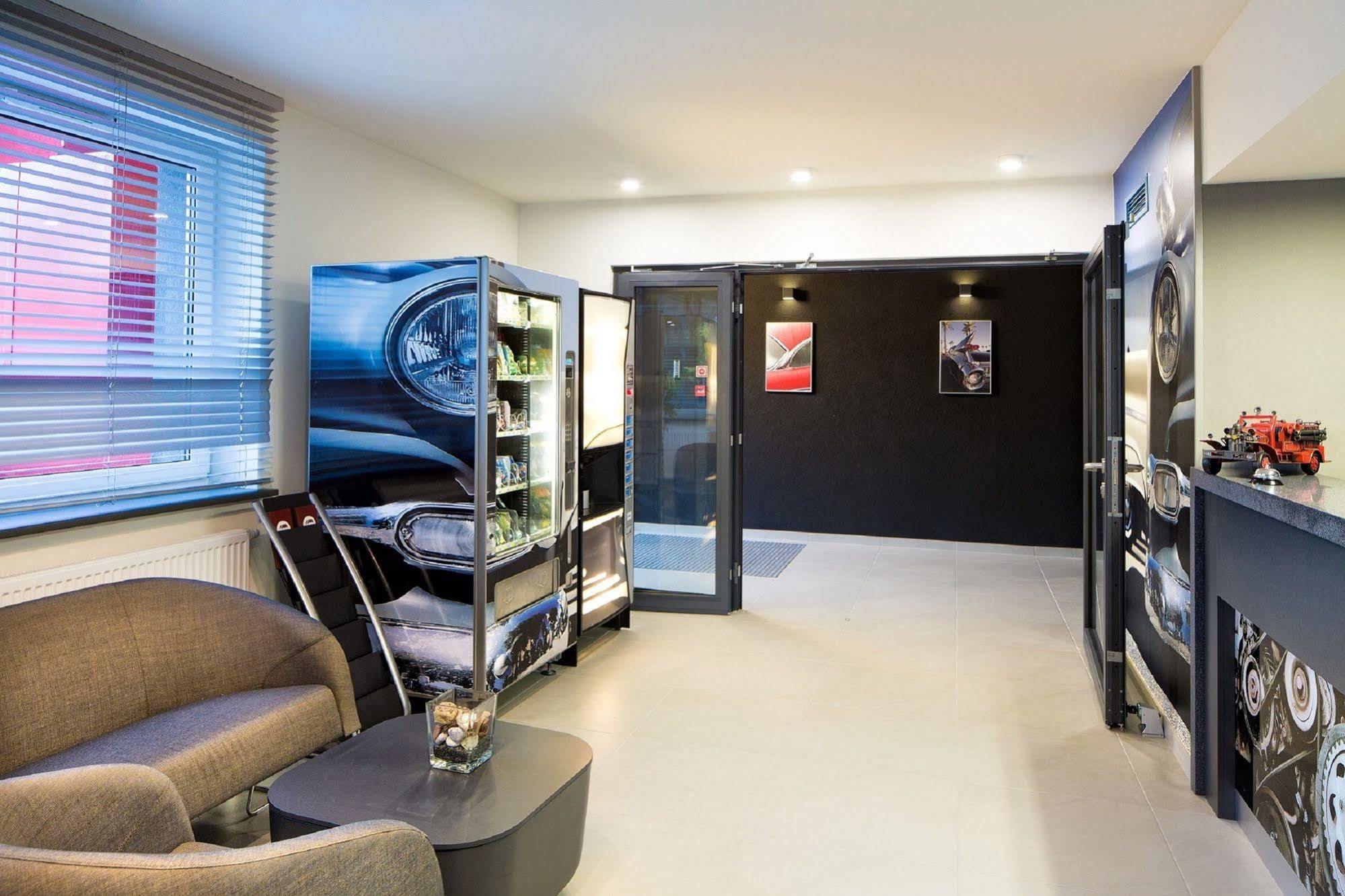 Automobil Hotel Krakkó Kültér fotó