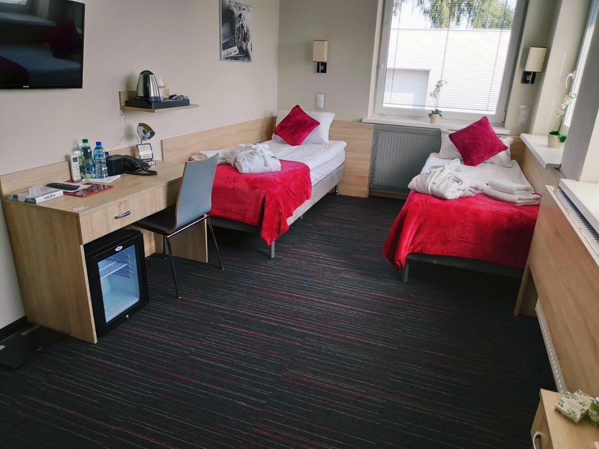Automobil Hotel Krakkó Kültér fotó